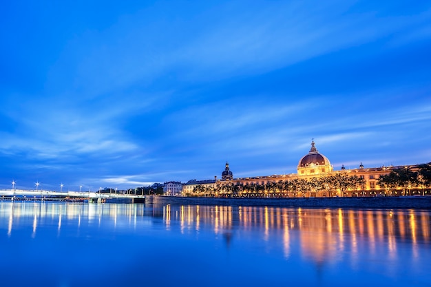 Free Photo view of rhone river in lyon at night, france