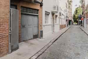 Free photo view of a street in the city with houses