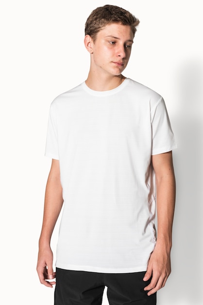 Free photo white basic t-shirt for boys’ teen’s apparel studio shoot