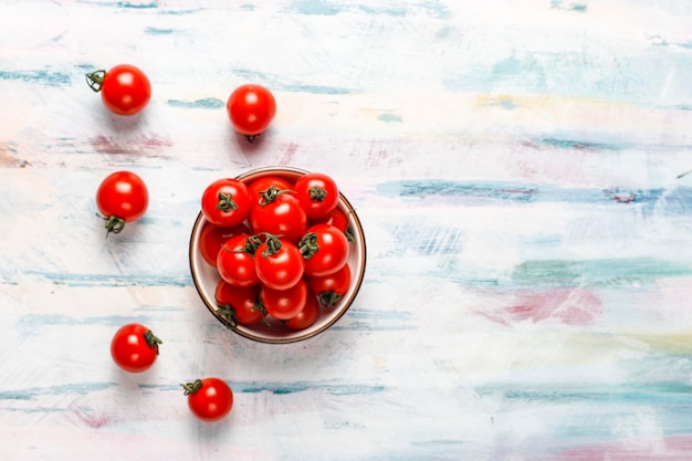 Yellow and red cherry tomatoes.