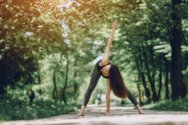 Free photo yoga girl