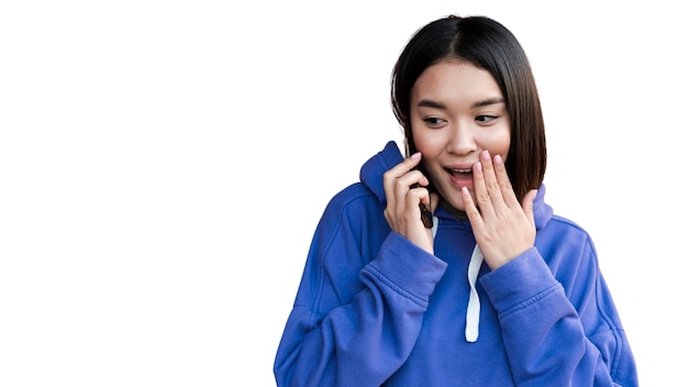 Free PSD portrait of young girl gossiping on smartphone