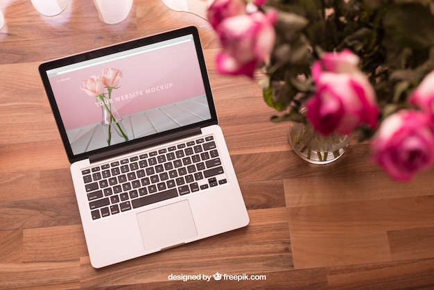 Free PSD romantic laptop mockup