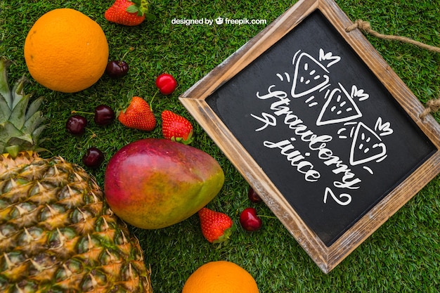 Free PSD slate with summer fruits