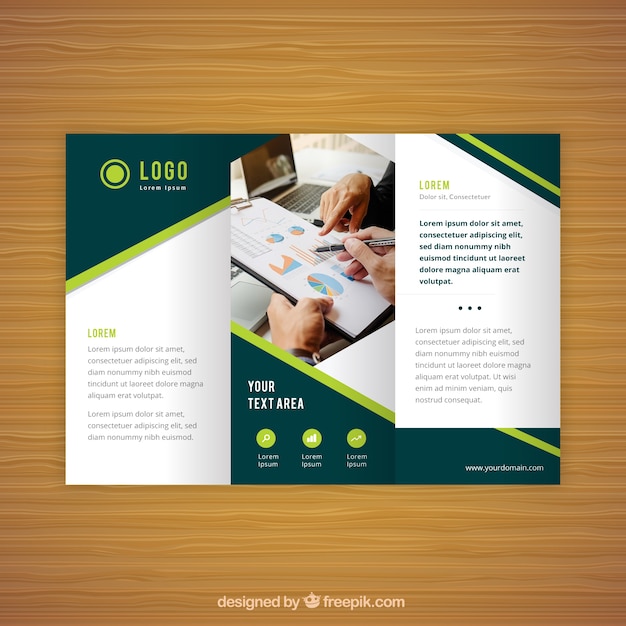 Free vector modern green and white trifold business flyer