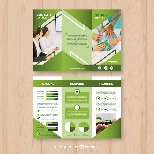 Free vector trifold nature flyer with image