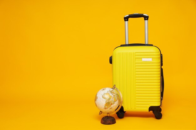 Photo gratuite bagages de valise pour les voyages et les vacances d'été