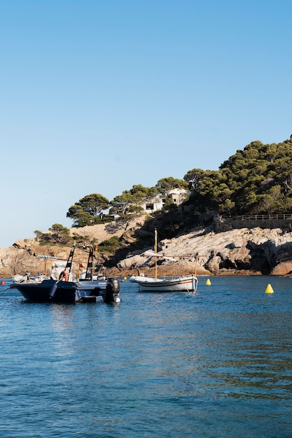 Photo gratuite belle vue avec des bateaux