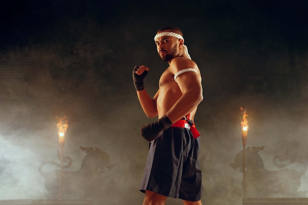 Photo gratuite combattants de boxe thai muay thai