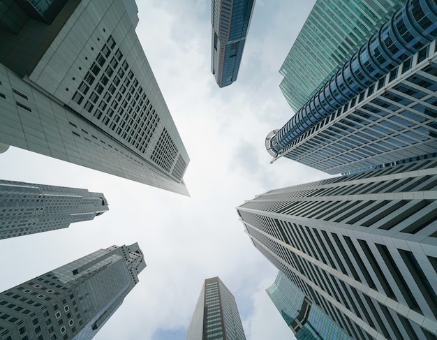 Photo gratuite gratte-ciel dans le quartier central des affaires de singapour