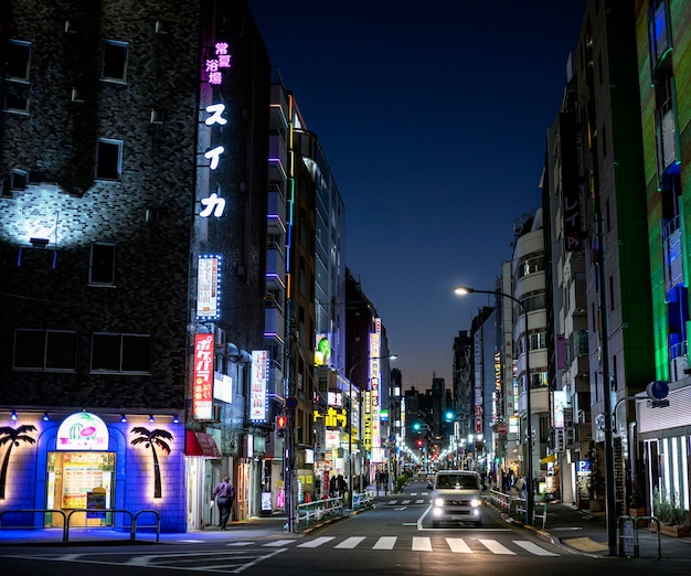 Photo gratuite japon paysage urbain nuit