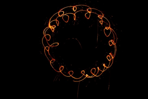 Photo gratuite light painting abstrait dans le noir