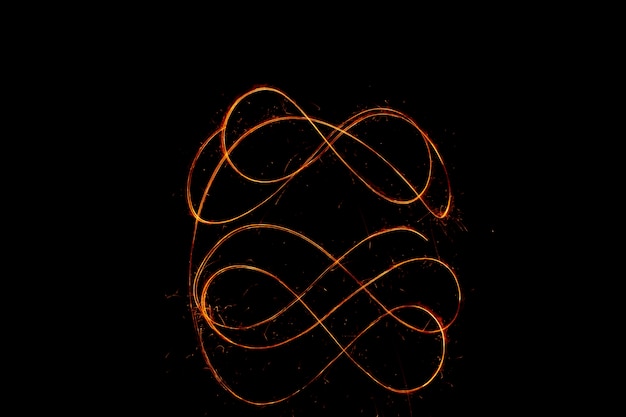 Photo gratuite light painting abstrait dans le noir