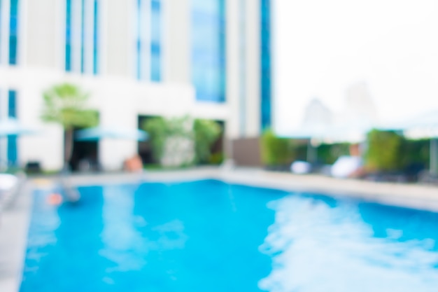 Photo gratuit piscine d&#39;un hôtel non focalisé