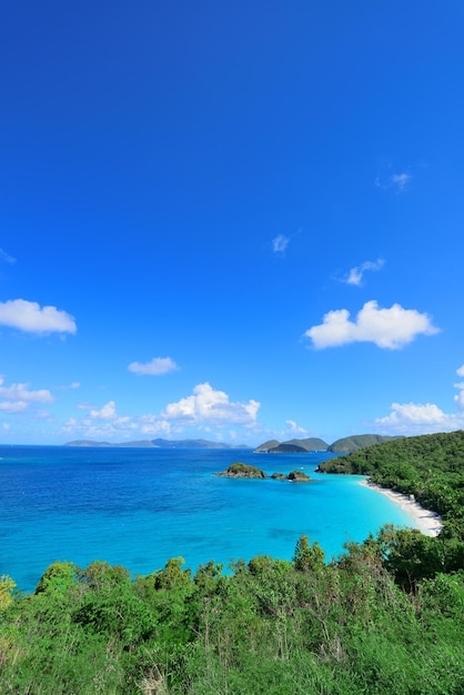 Photo gratuite plage colorée à st john, virgin island.