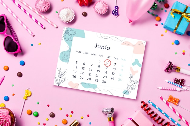 Photo gratuit rappels d'anniversaire dans le calendrier et les éléments