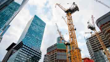 Photo gratuite travaux de construction dans le centre-ville de francfort en allemagne