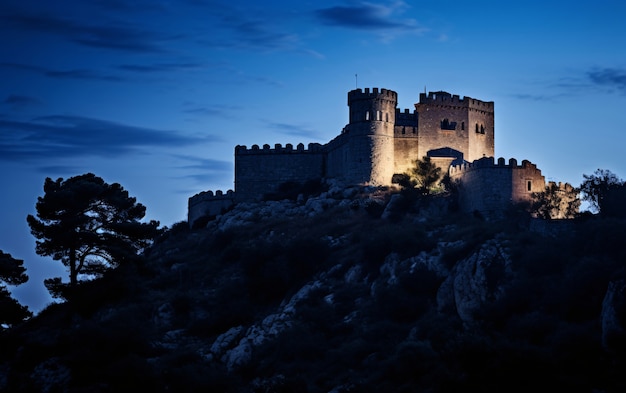 Photo gratuite vue du château avec le paysage naturel