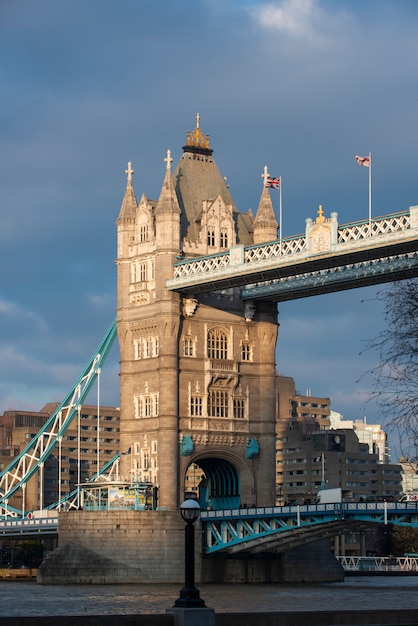 Photo gratuite vue d'un pont dans la ville de londres