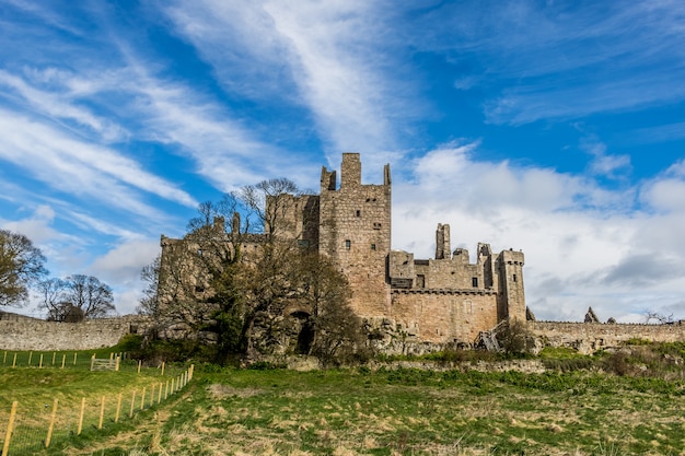 Château médiéval en ruine à Édimbourg, Écosse