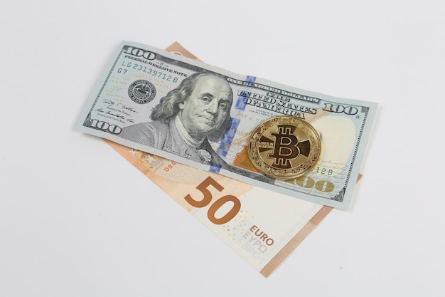 Dollars américains d'euro et pièce de monnaie de bitcoin