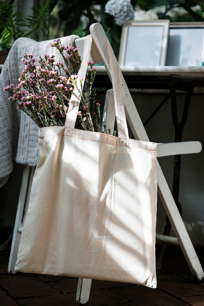 Espace design sur le sac fourre-tout