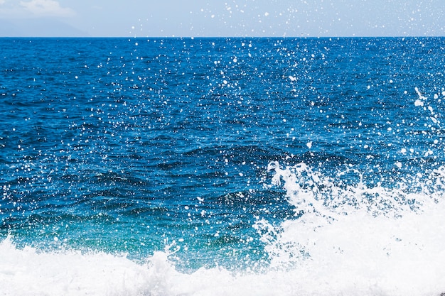 Gros plan, eau cristalline, à, vagues