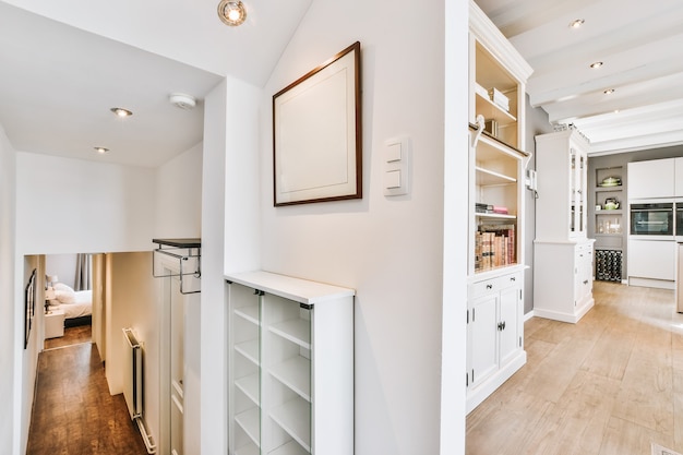 Intérieur d'une chambre élégante dans une maison de luxe