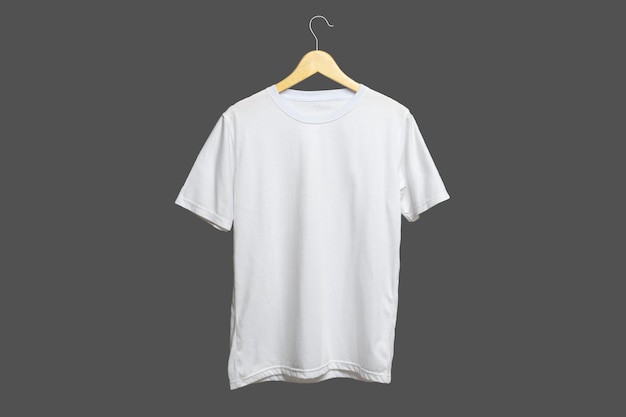 Tshirt blanc vierge sur fond gris