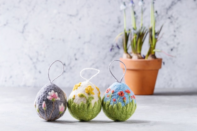 Photo craft felting easter eggs