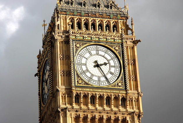 Foto detail van de big ben-toren, londen