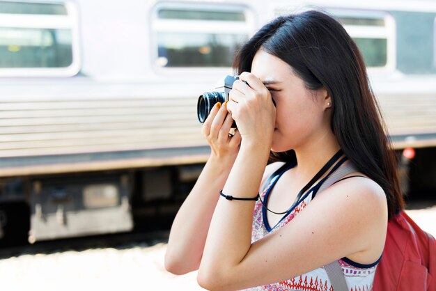 写真 ガールアドベンチャーハングアウト旅行ホリデー写真コンセプト