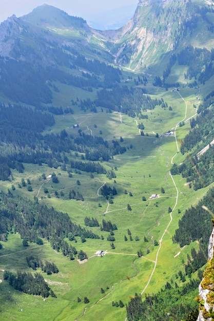 Foto vista ad alto angolo del paesaggio