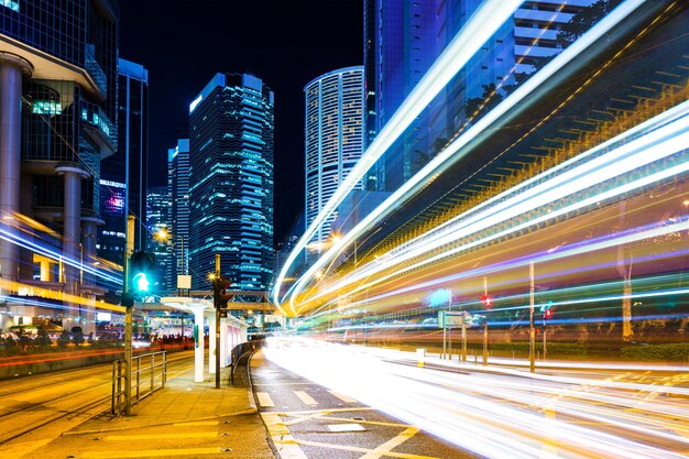 Photo hong kong with traffic trail