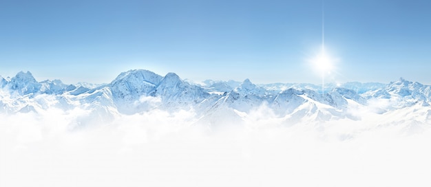 Photo panorama of winter mountains in caucasus region,elbrus mountain,