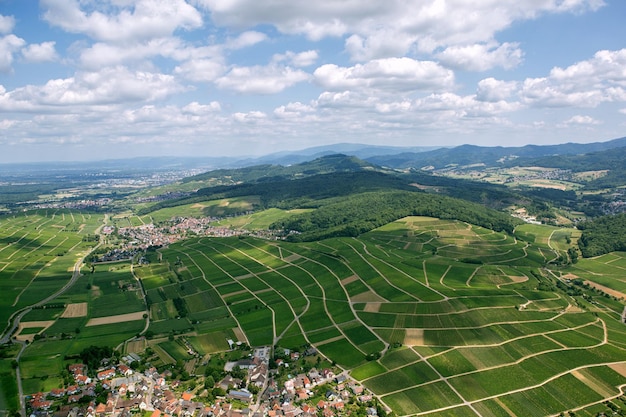 Photo scenic view of agricultural field against sky