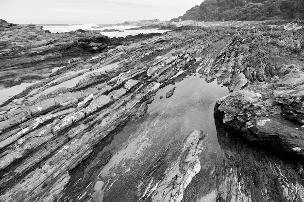 Foto vista panoramica del paesaggio roccioso contro il cielo