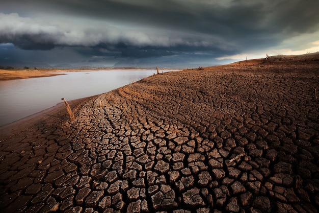 Photo thunder storm sky rain clouds