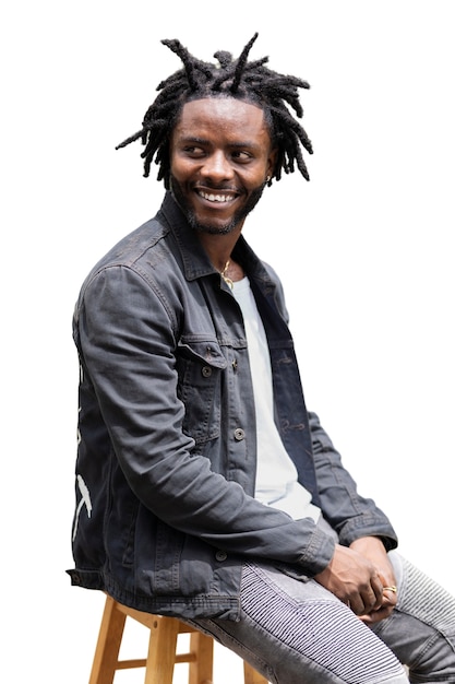 PSD gratuit portrait de jeune homme avec une coiffure afro dreadlocks