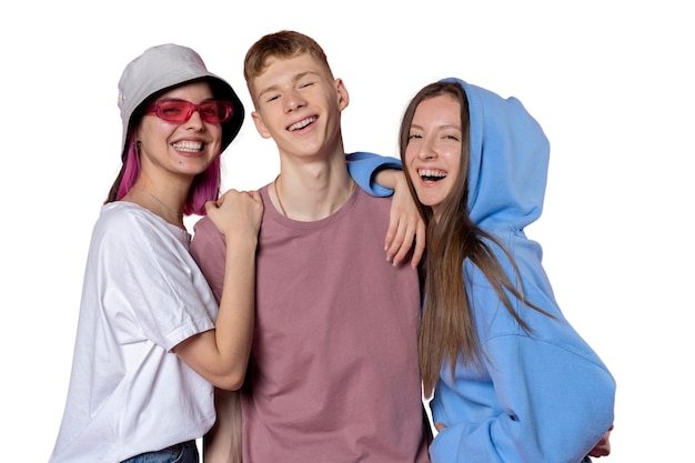 PSD gratuit portrait en studio d'un groupe de jeunes adolescents