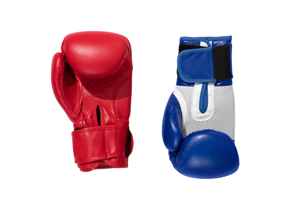 Luvas de boxe isoladas