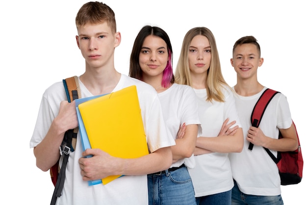 PSD grátis retrato de estúdio de jovens estudantes adolescentes