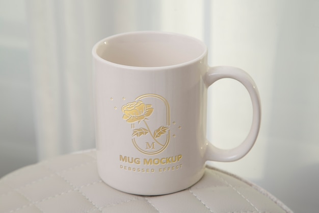 PSD gros plan sur la maquette de la tasse