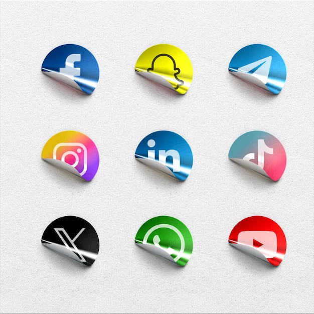 PSD les icônes des médias sociaux sont vectorielles avec les logos facebook instagram twitter tiktok youtube