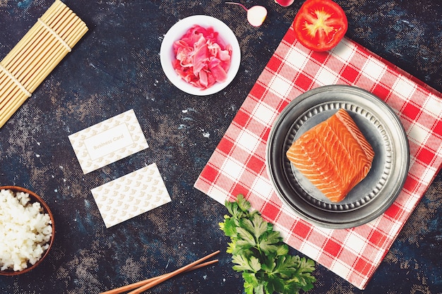 PSD maquete de comida com design de sushi