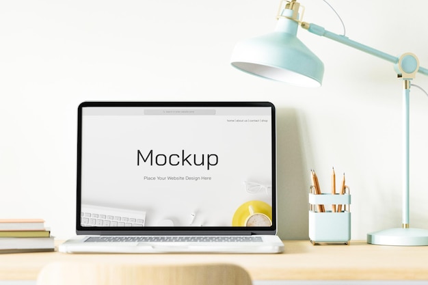 Mockup Computer-Laptops und Laptop-Mockup mit leerem Bildschirm