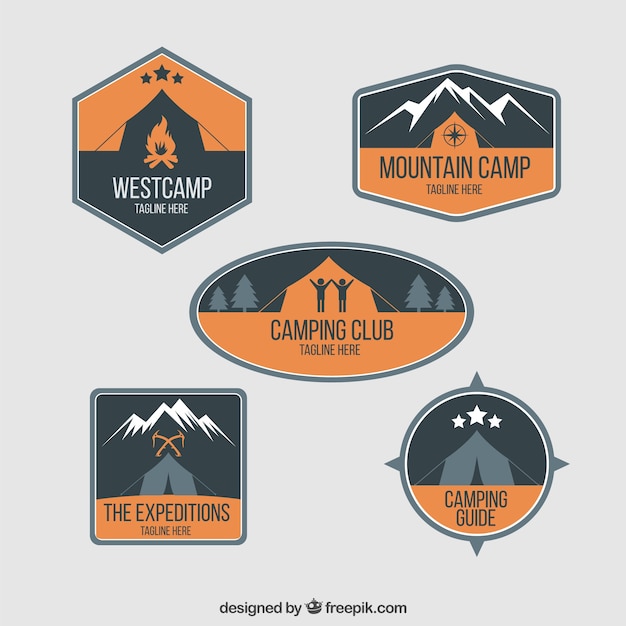 badges d&#39;aventure avec tente de camping en couleur orange