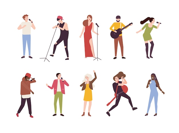 Collection de chanteurs avec microphones et musiciens isolés sur fond blanc. Ensemble de jeunes hommes et femmes chantant des chansons et jouant de la guitare. Personnages de dessins animés masculins et féminins. Illustration vectorielle.