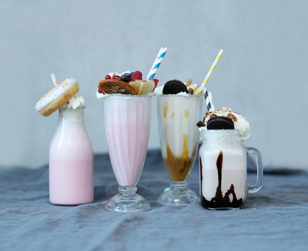 Gratis Foto milkshake met snoep