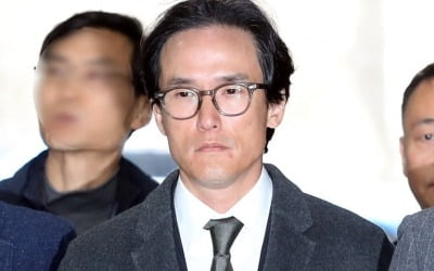 조현범 회장 "경영권 방어 자신…시장은 이미 알고 있다"